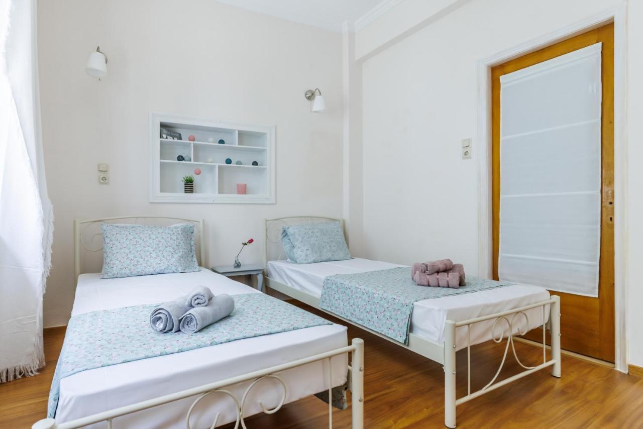Petradi Town Apartment Skopelos Town Exterior foto
