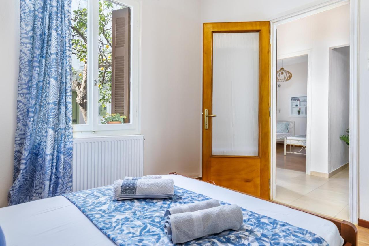 Petradi Town Apartment Skopelos Town Exterior foto
